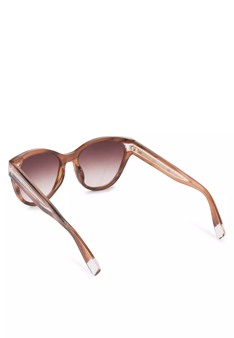 Classic Chic Design - Brown