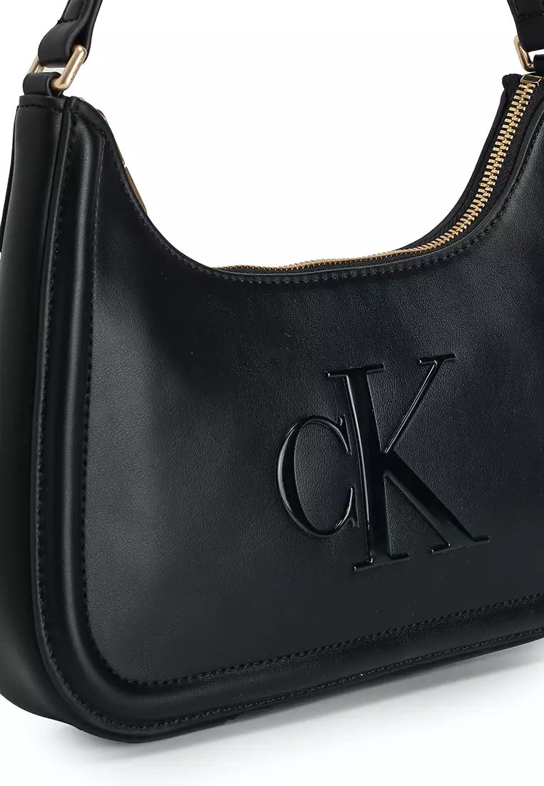 壓花商標單肩袋 - Calvin Klein 配飾