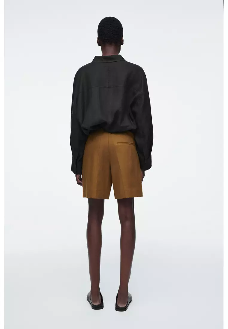TAILORED ELASTICATED LINEN SHORTS