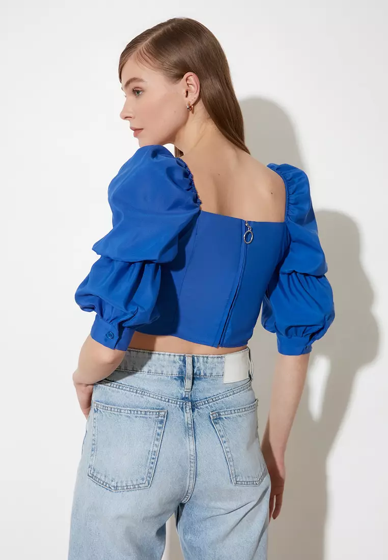 Puff Sleeves Top