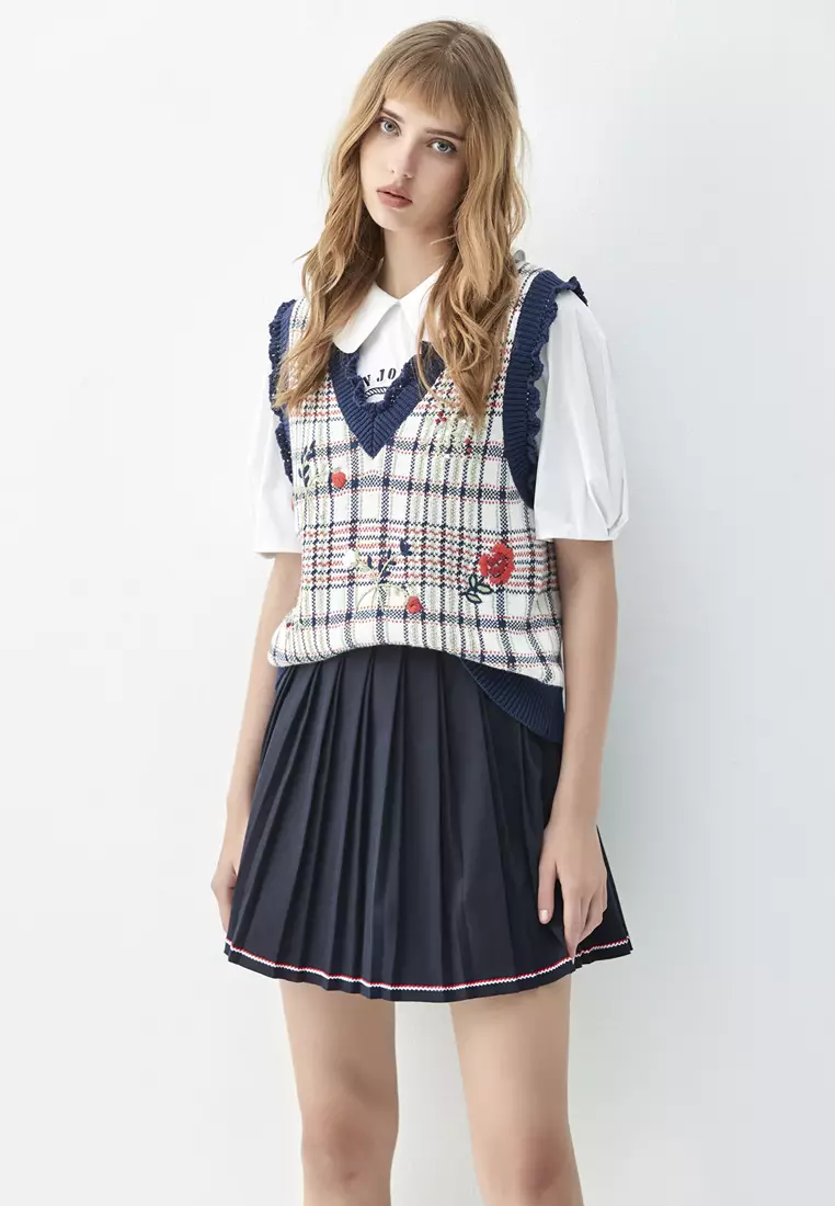 Checkered Knit Vest With Floral Embroidery