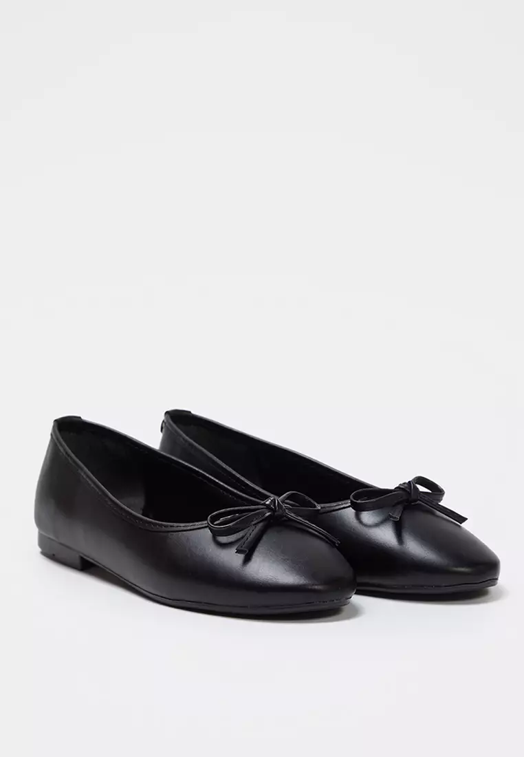 Black Bow Detailed Almond Toe Women's Ballerinas Takss25Be00002