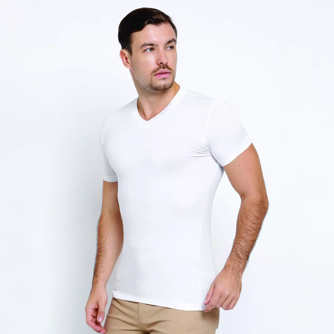 Kaos Dalam Pria Kerah V-Neck 1 pack / 3 pcs 