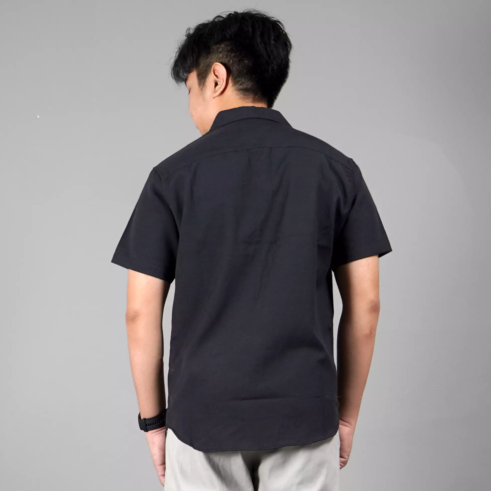  CALEB Kemeja Pria Polos Lengan Pendek Work Shirt - HITAM