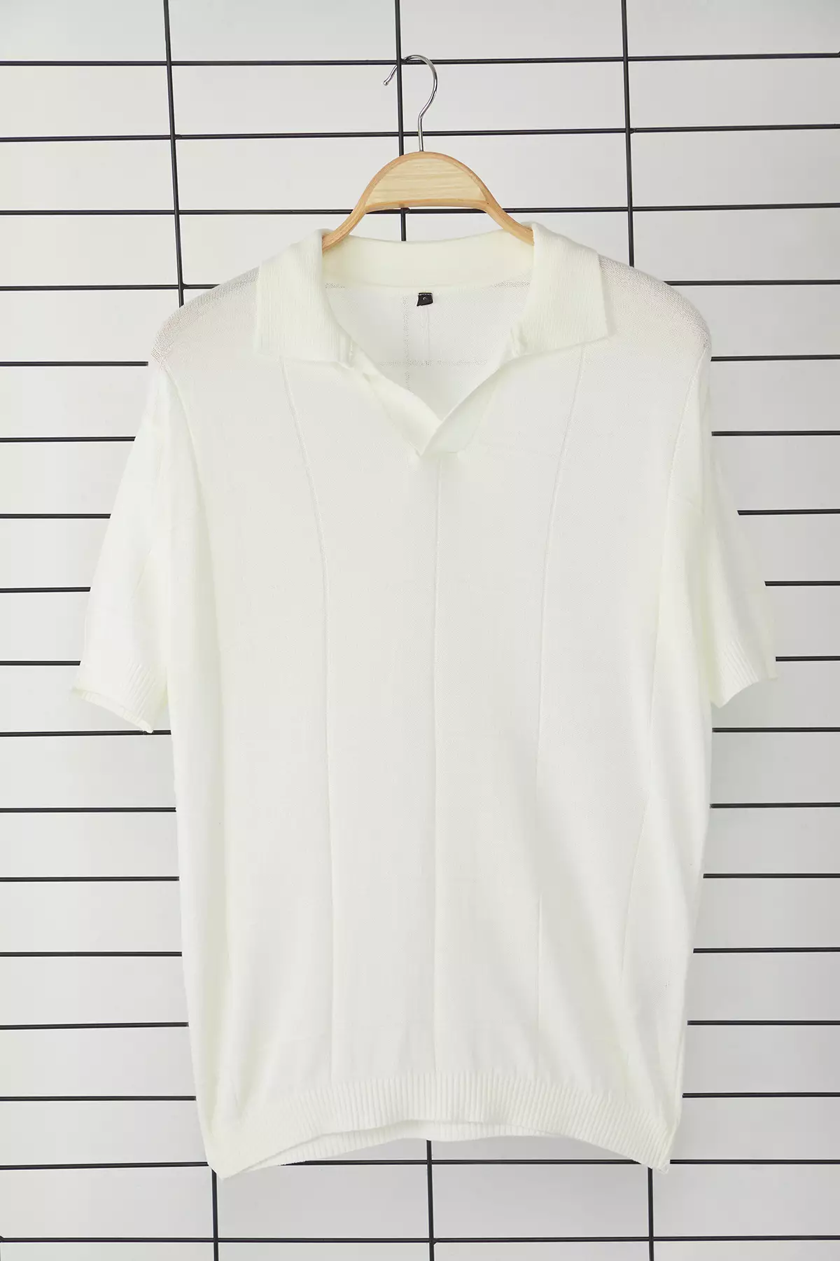 Textured Knitted Polo Shirt