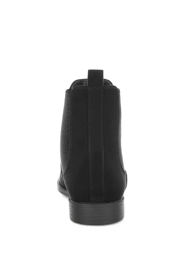 Sepatu bot Chelsea hak blok rendah warna hitam