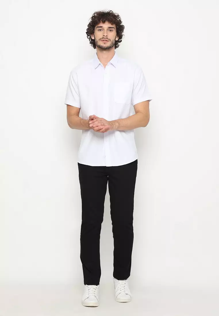 POLICE Kemeja Polos Basic Cotton Soft White Regular Fit Pria
