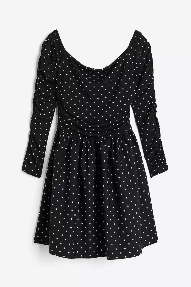 H&m off the cheap shoulder jumpsuit
