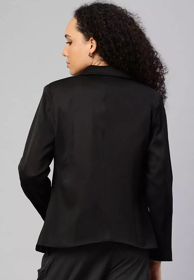 Blazer Kerah Ramping Warna Hitam