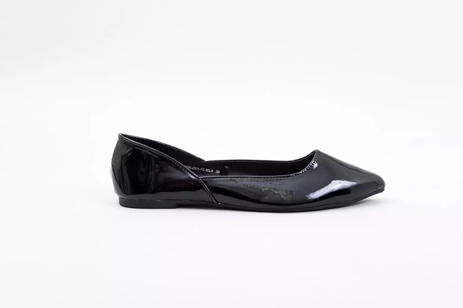 The Little Things She Needs - MILA Flatshoes Sepatu Wanita Black