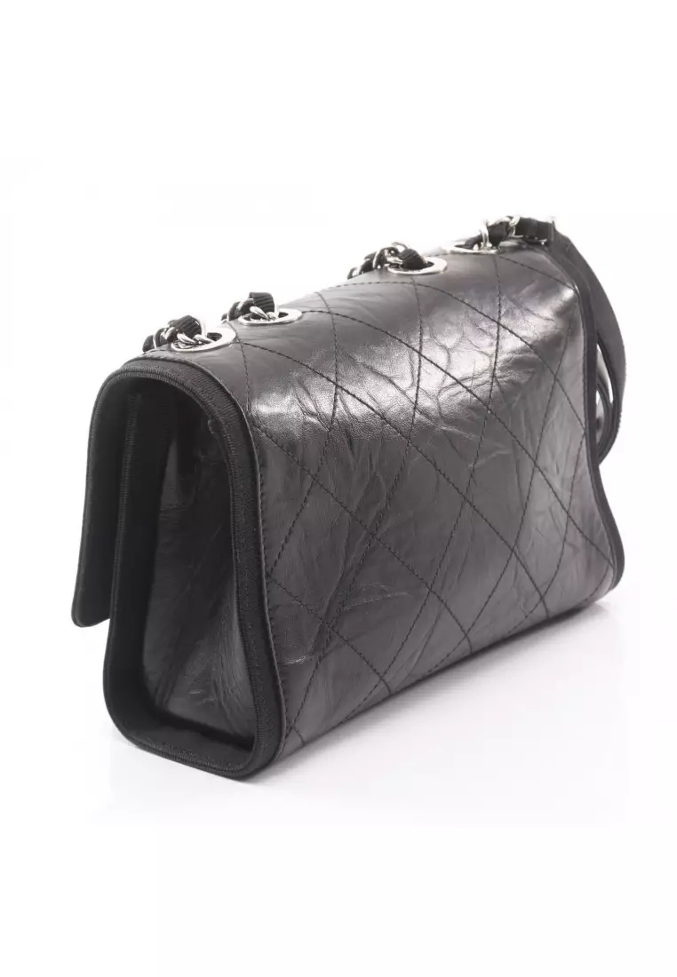 Pre-Loved Chanel matelasse W chain shoulder bag leather black silver hardware
