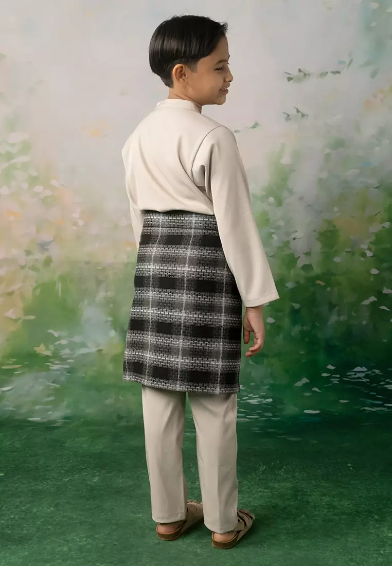 Farid Baju Melayu Set with Sampin