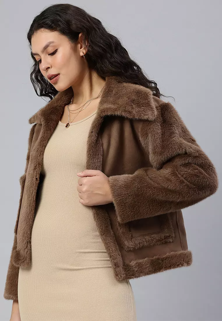 Unisex Faux Fur Jacket in Chocolate