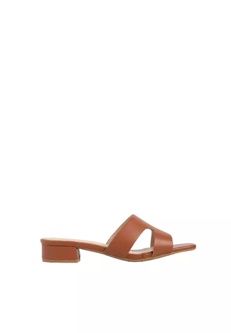 Herisse Low Heel Sandals