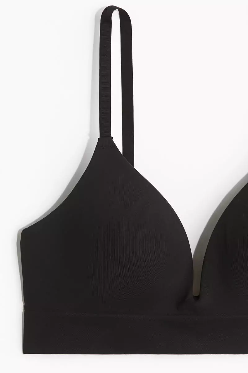 Padded non-wired seamless bra