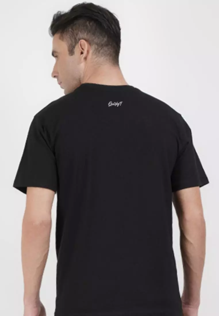 Stronger Never Give Up  Black Cotton Short Sleeve Regular Fit T-Shirt