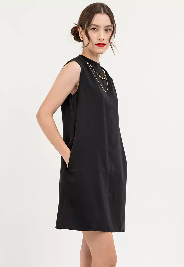 Crizen Funnel Neck Dress with Necklace