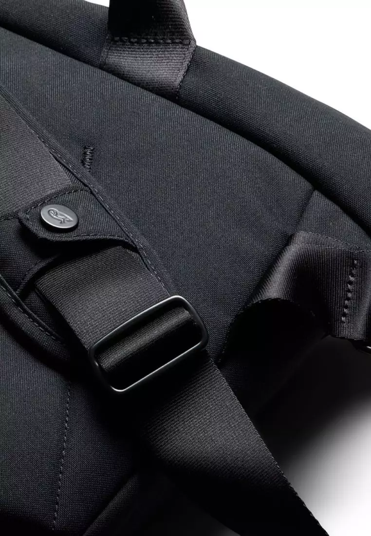 Bellroy Classic Messenger - Black