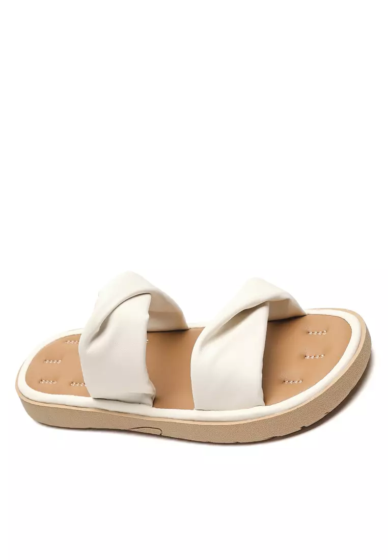 Discount on Twenty Eight Shoes  shoes - SKU: Casual Soft Strap Slippers Ww393-1