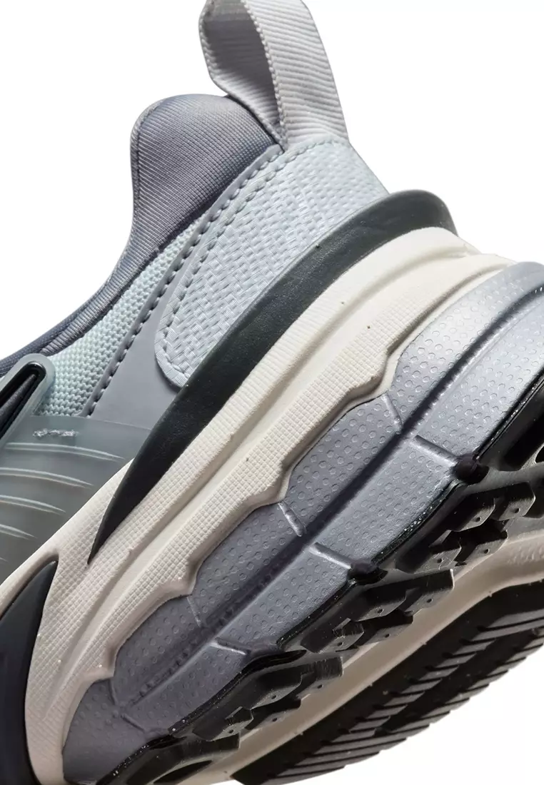 V2K Run Shoes with Reflective Accents