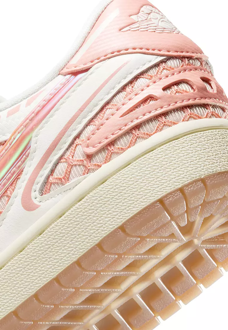 Air Jordan 1 Low Method of Make Shoes