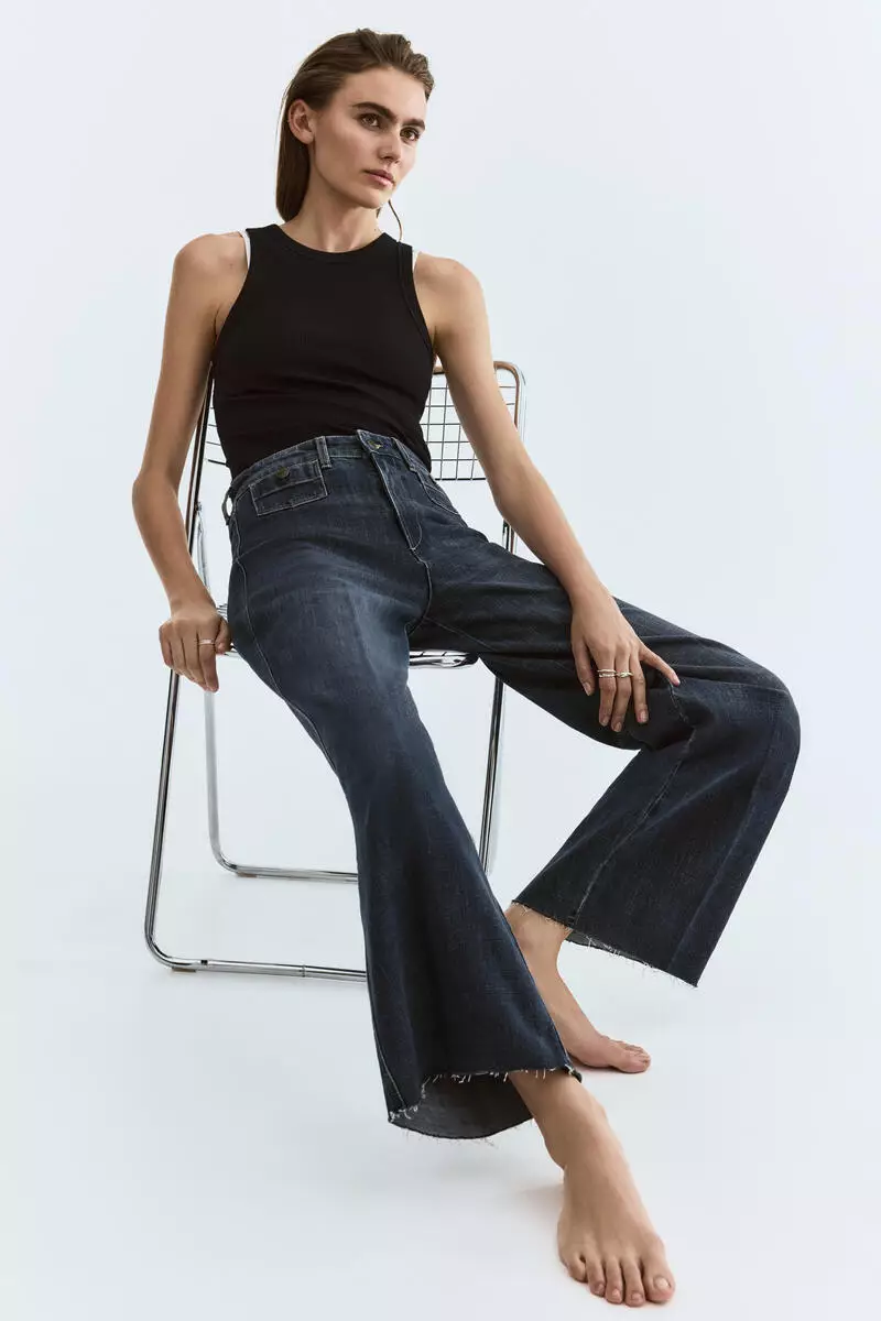 Wide High Waist Ankle Jeans