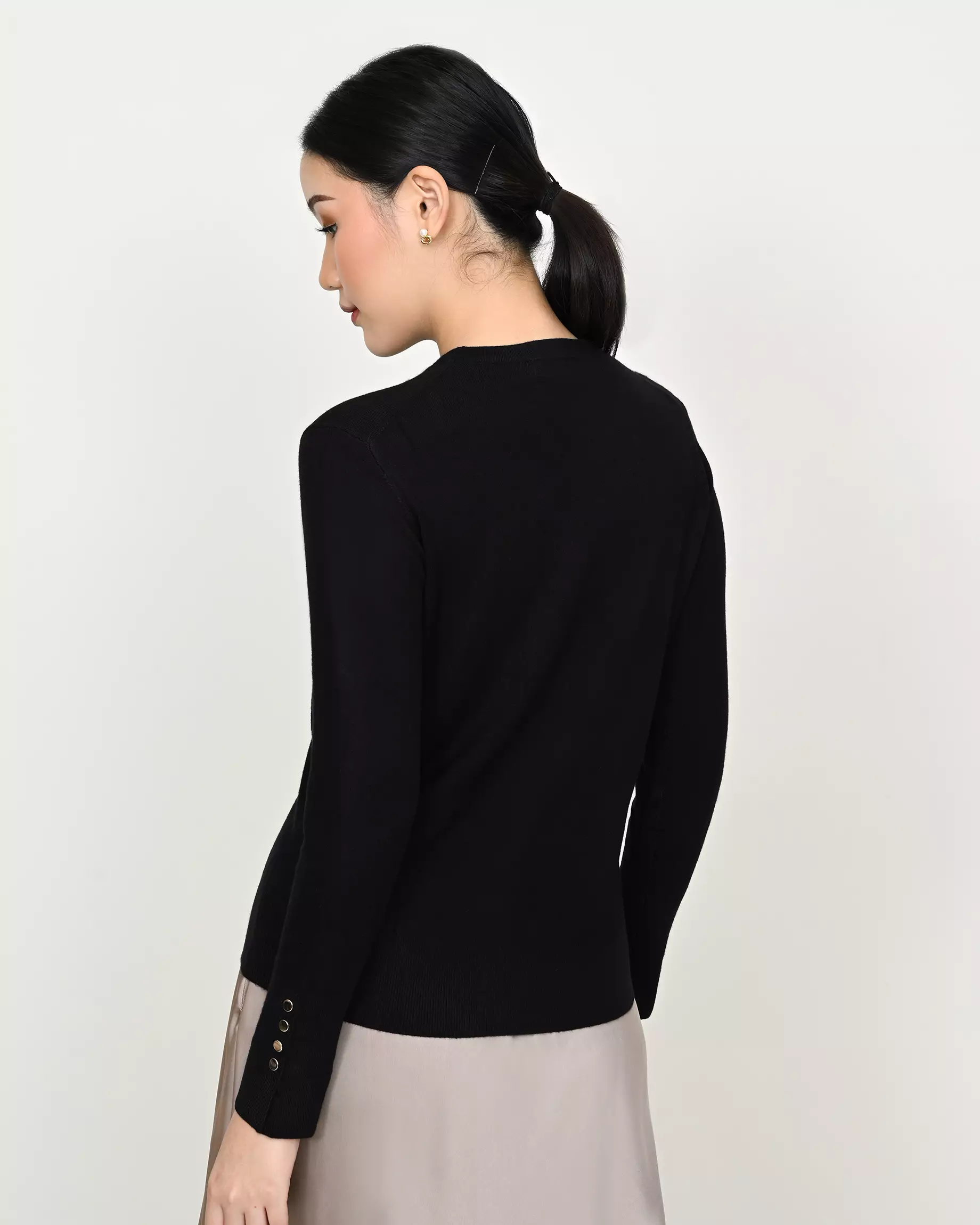 Geulis.id GEMMI SWEATER - Black