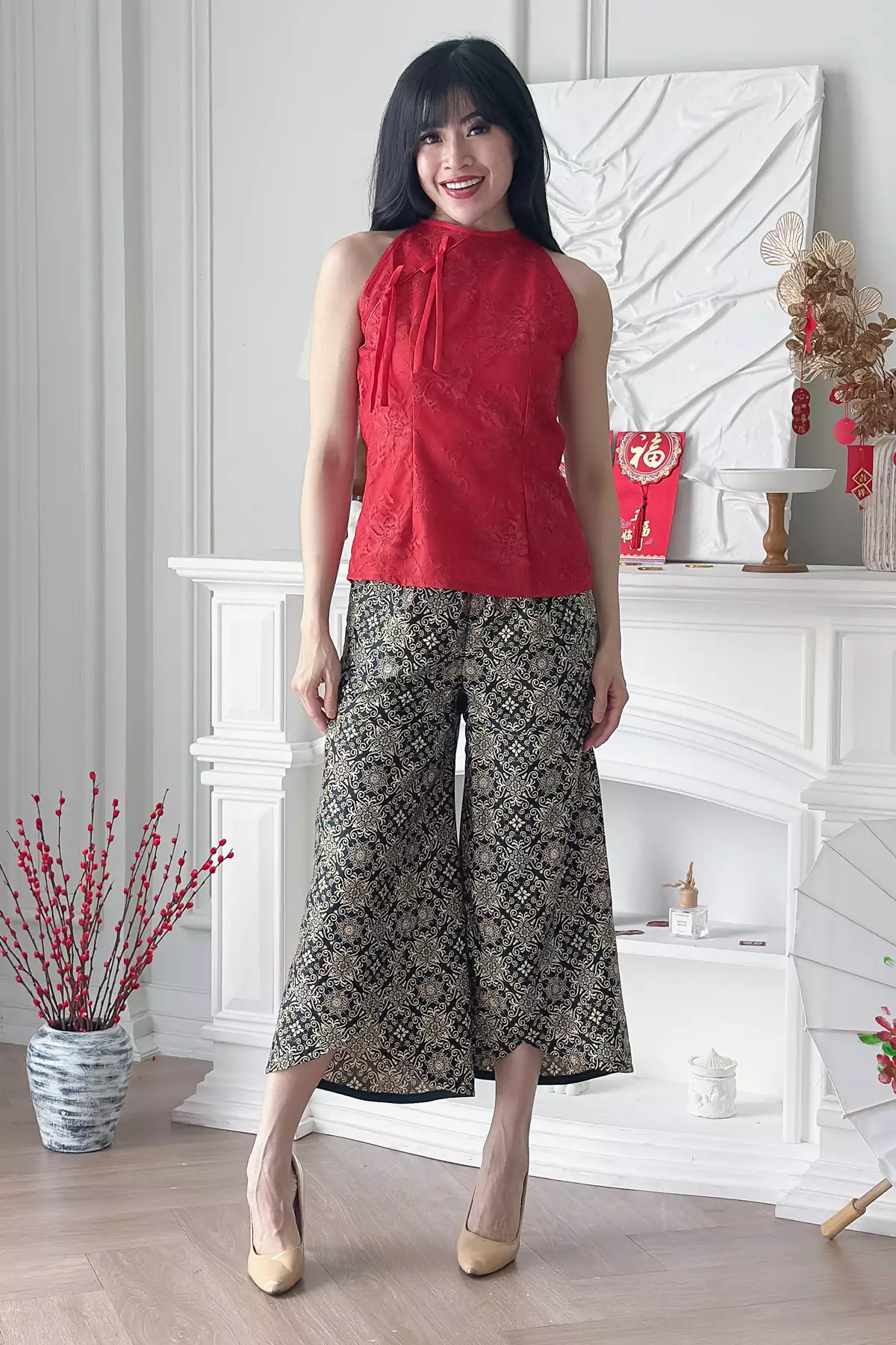 Nadinee Merah Qipao Blouse