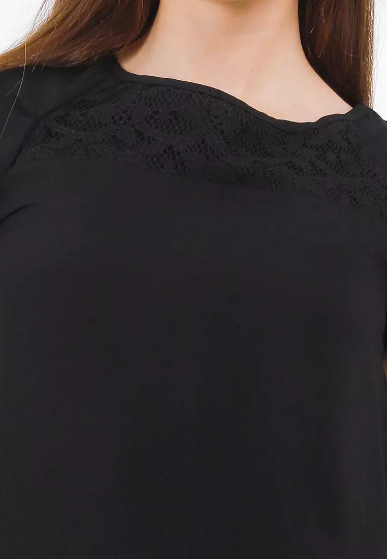 Ivy Blouse In Black W/ Lace