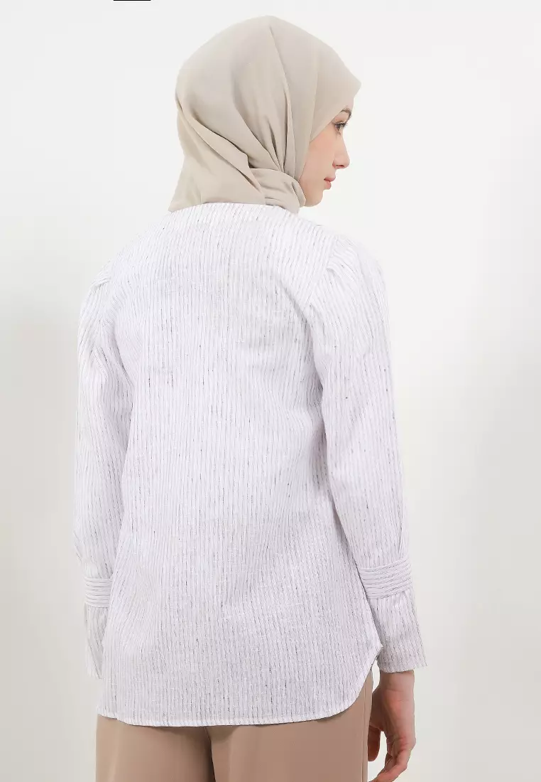 Maya Blouse In White Stripes