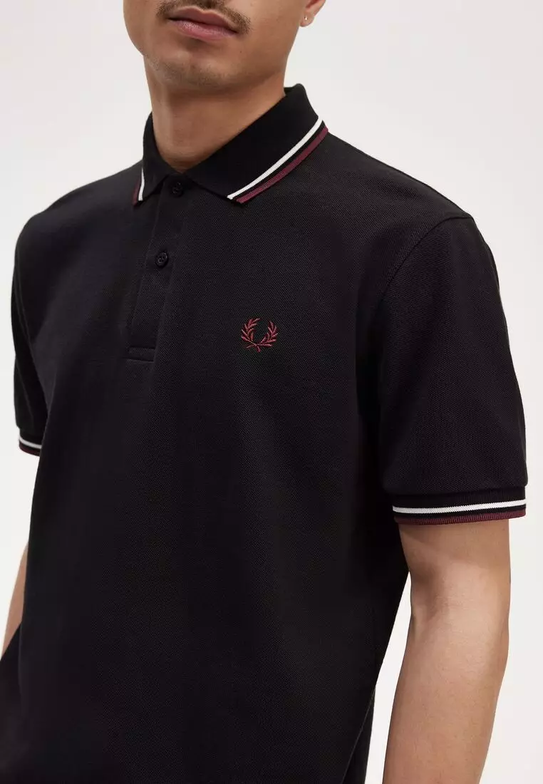 Fred Perry M12 Made in England Twin Tipped Fred Perry Shirt (Black / gne / Champagne)