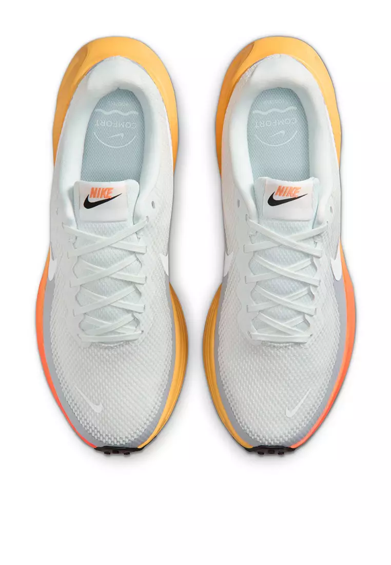 Revolution 8 Men's Road Running Shoes