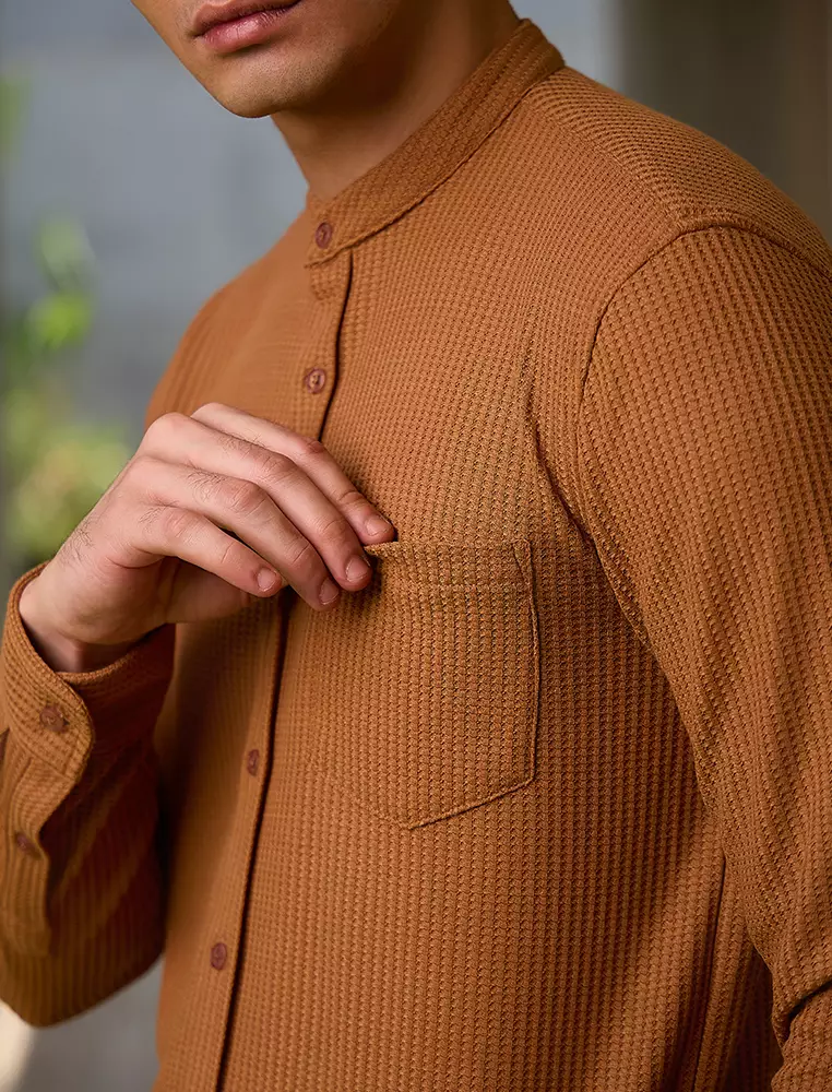 OXCON kemeja Tangan Panjang Waffle Kerah Collarless Teracotta