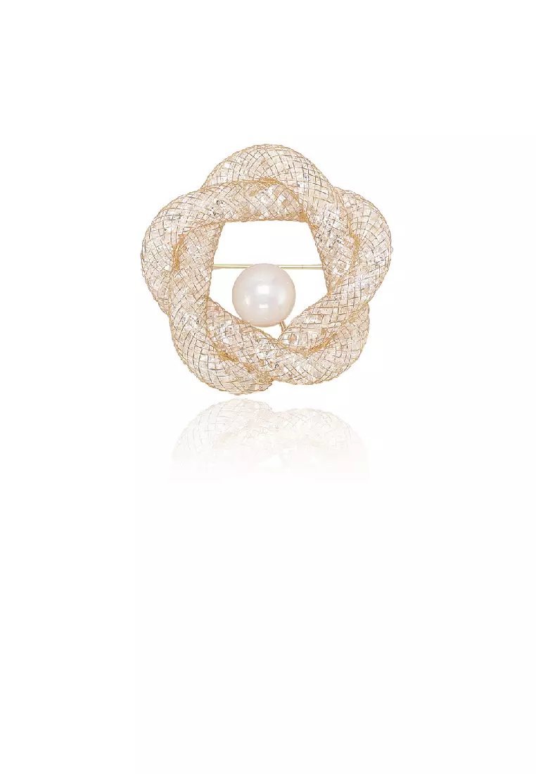 Chanel CHANEL Pearl Clover Swing Earring Gold x White P13884