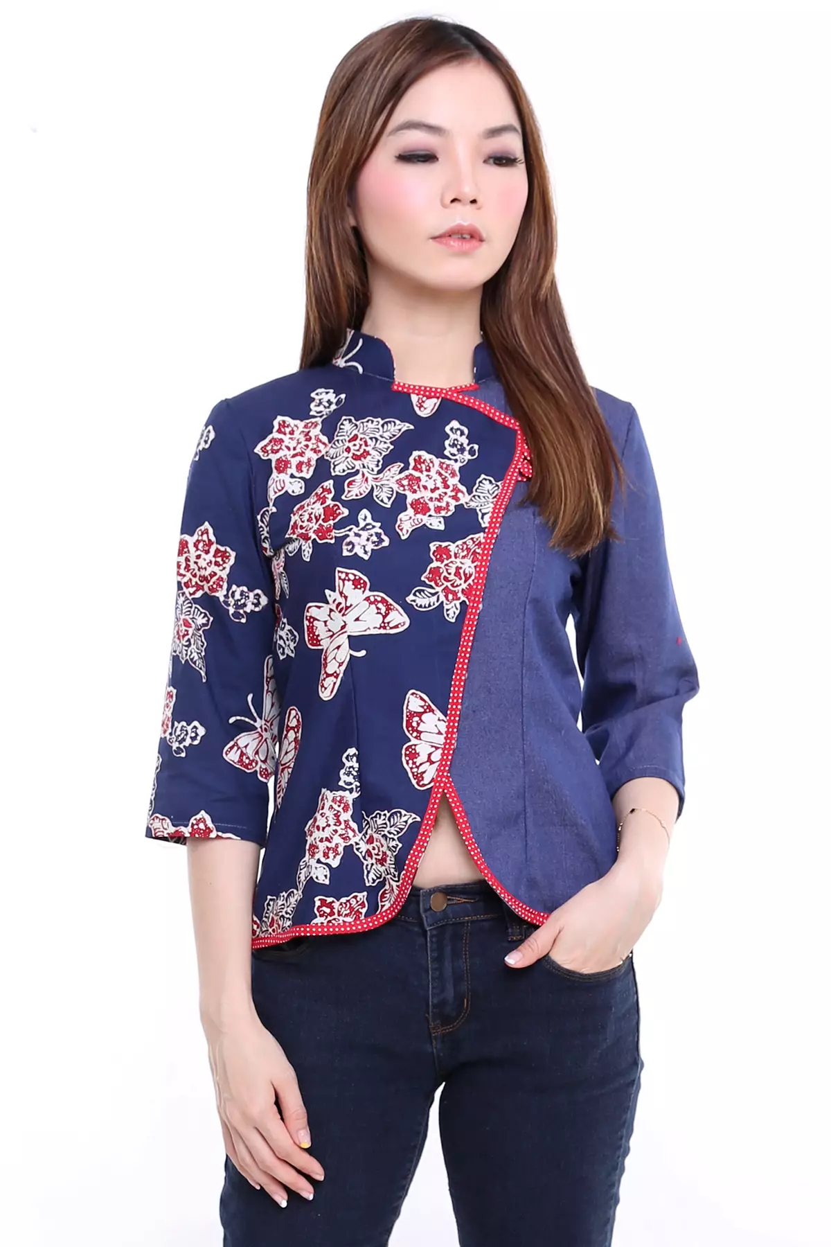 Mataloko Kupu Ayu Blouse Batik