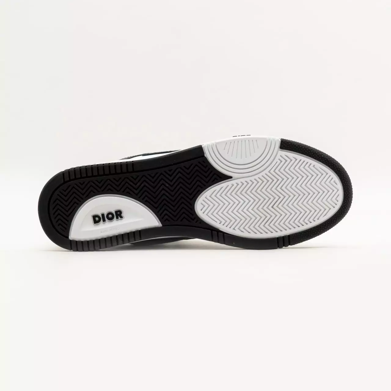 B57 Oblique Jacquard Low Top Sneakers Black White