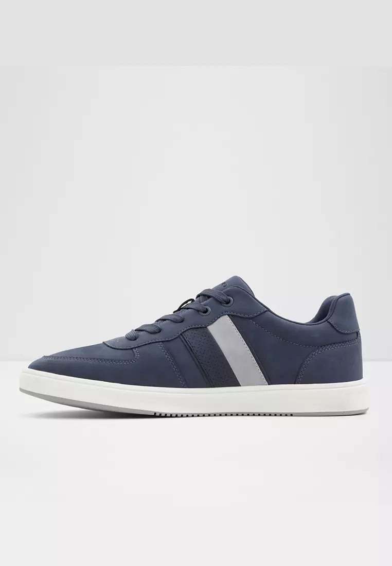 Morrisey Low-Top Sneakers