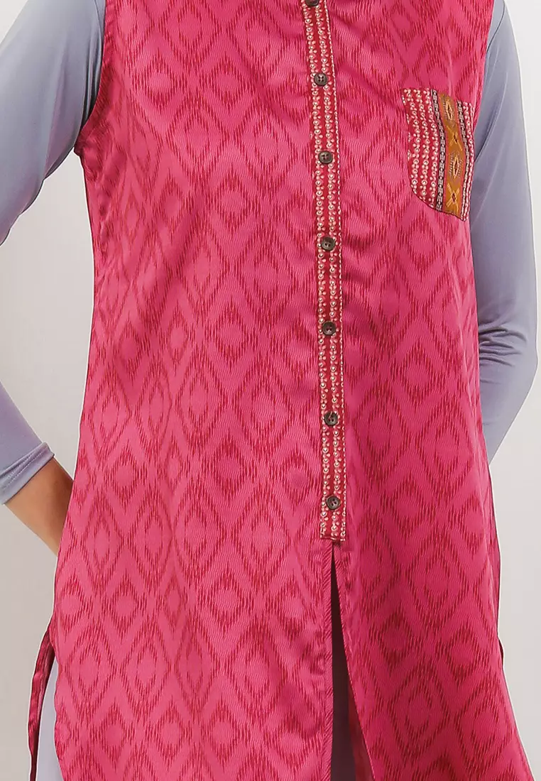 Hera Long Top In Pink Batik Print