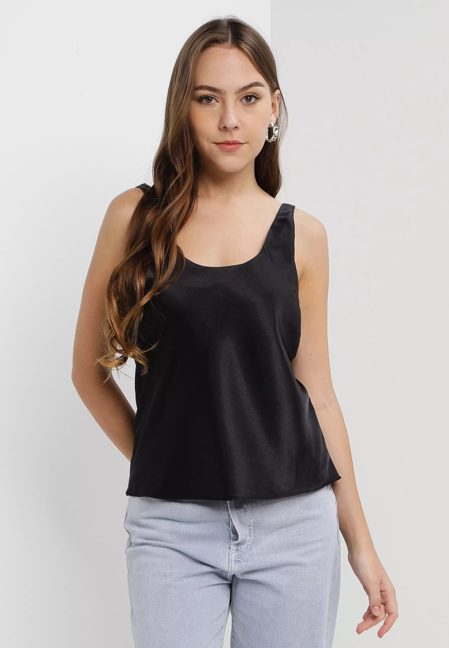 Buy TOPSHOP Satin Scoop Neck Cami Top 2023 Online | ZALORA Singapore