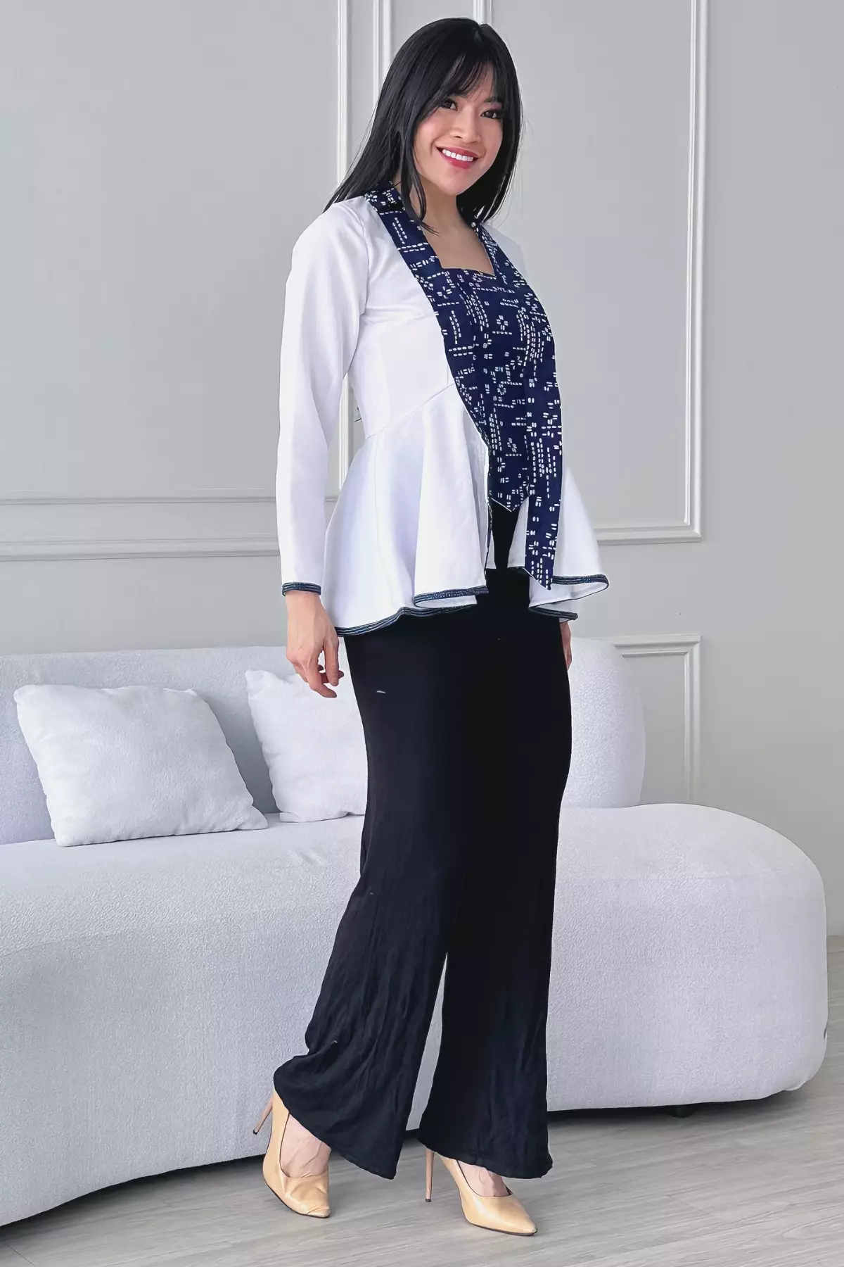 Asmara Juwita Biru Sashiko Long Sleeves Kebaya