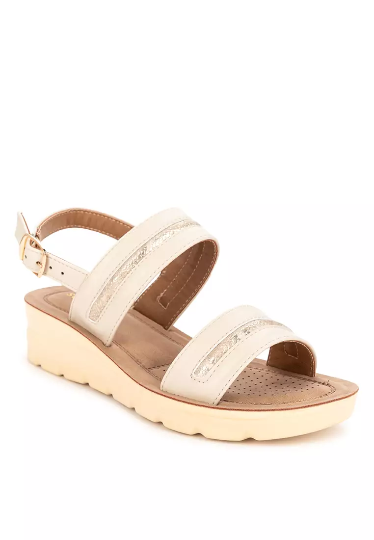Discount on UNLISTED  shoes - SKU: VERA WEDGES SANDALS SOFTAWALK