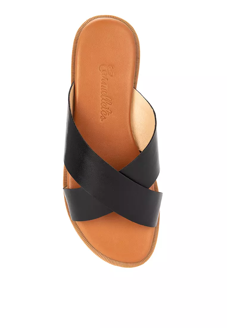 Cross Strap Flat Sandals