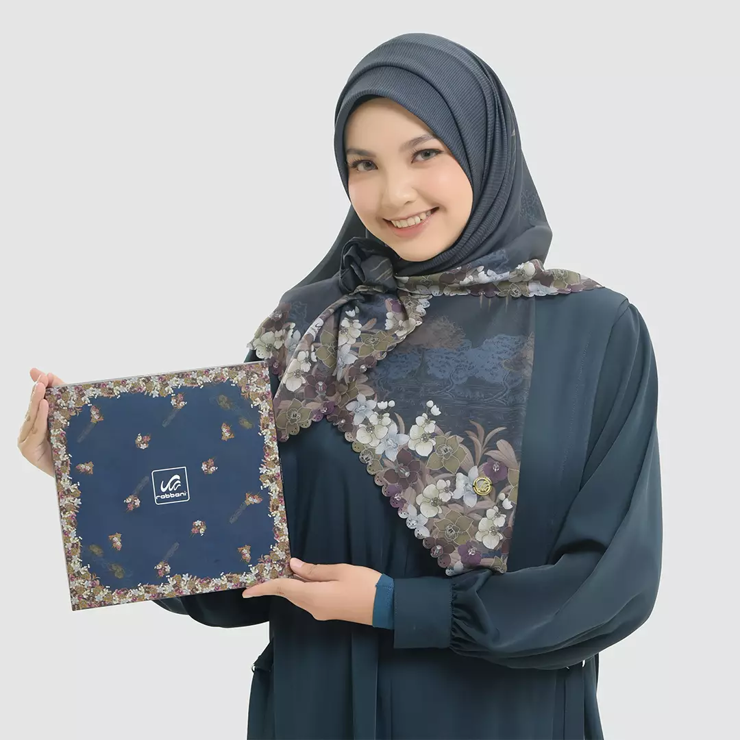 Rabbani - Kerudung Segi Empat Muslim Wanita Tetra Eve Lux - Sky Blue Night