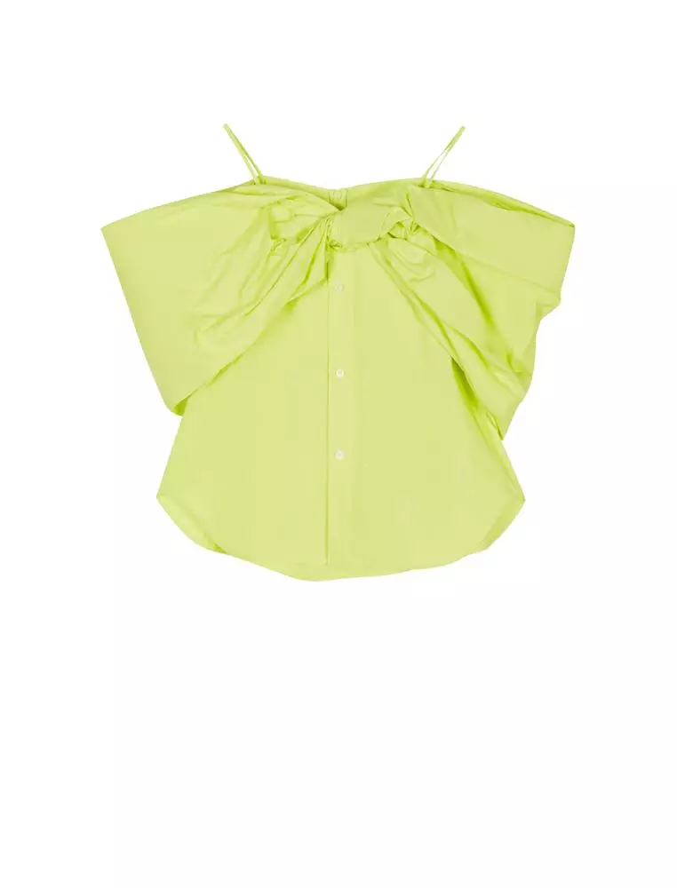 Sleeveless tops