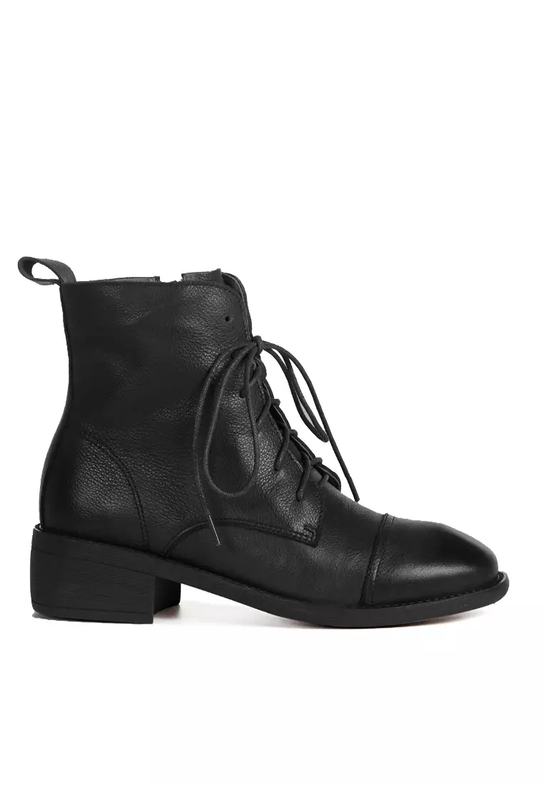 Discount on Twenty Eight Shoes  shoes - SKU: VANSA Casual Leather Ankle Boots VSW-B8911606