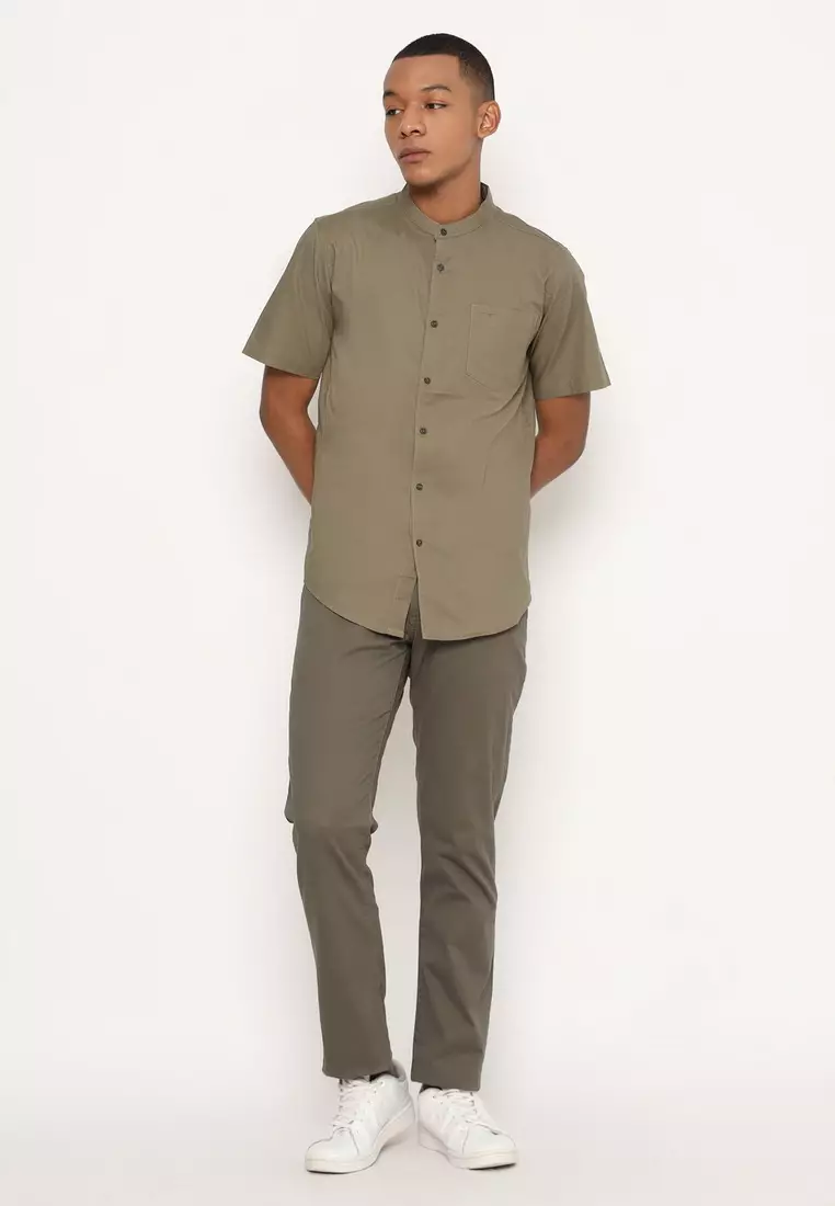 RBJ Kemeja Polos Koko Krah Shanghai Army Regular Fit Pria