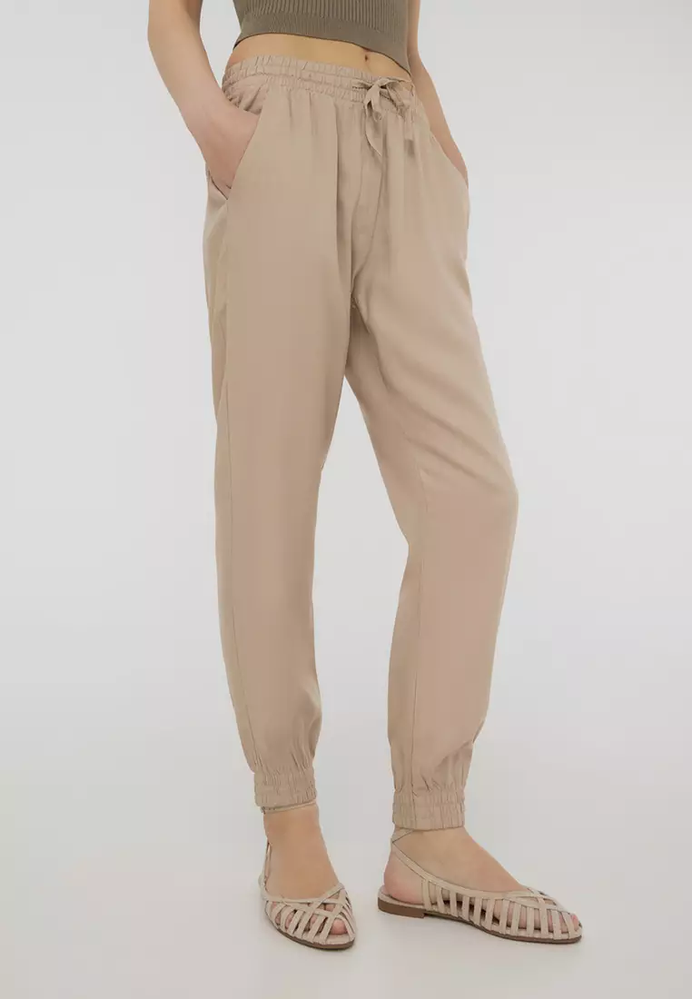 Woman Long Pants