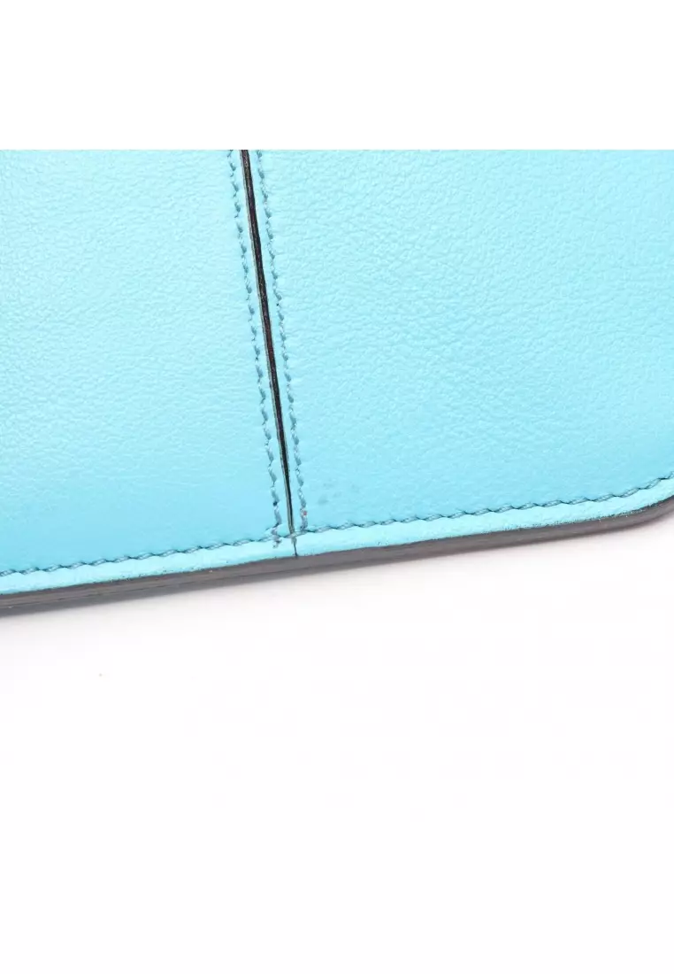 Pre-Loved Fendi phone pouch Shoulder bag leather Light blue