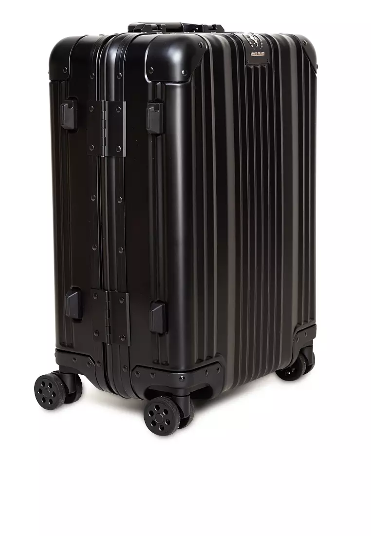 Aluminum Series 1510-48 Black Luggage