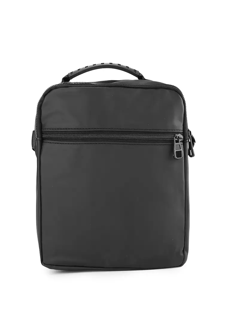 Sling Bag Bernuansa Solid Tone Untuk Gaya Sleek Minimalist